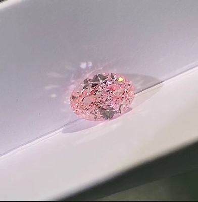 Hình hình hình bầu dục Phòng thí nghiệm trưởng thành Kim cương màu hồng Cherry 2.1ct-3.0ct Với chứng nhận IGI