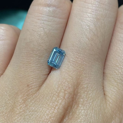 10 Mohs Blue Lab Grown Emerald Cut Diamond được IGI chứng nhận