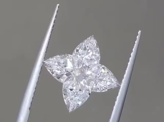 Kim cương trồng trong phòng thí nghiệm trắng 4CT CVD LV cắt lỏng kim cương DEF VS1 Để trang trí đồ trang sức