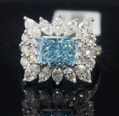 2.20ct Vòng kim cương màu xanh Lab trưởng thành với thiết lập phong cách xung quanh cho các dịp đặc biệt